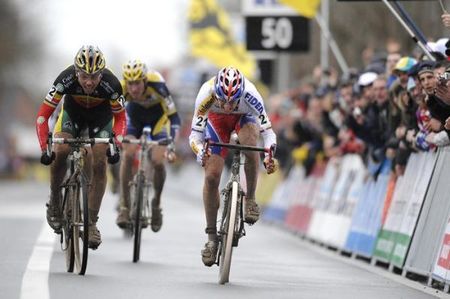 The Koksijde World Cup came down to a sprint of five.