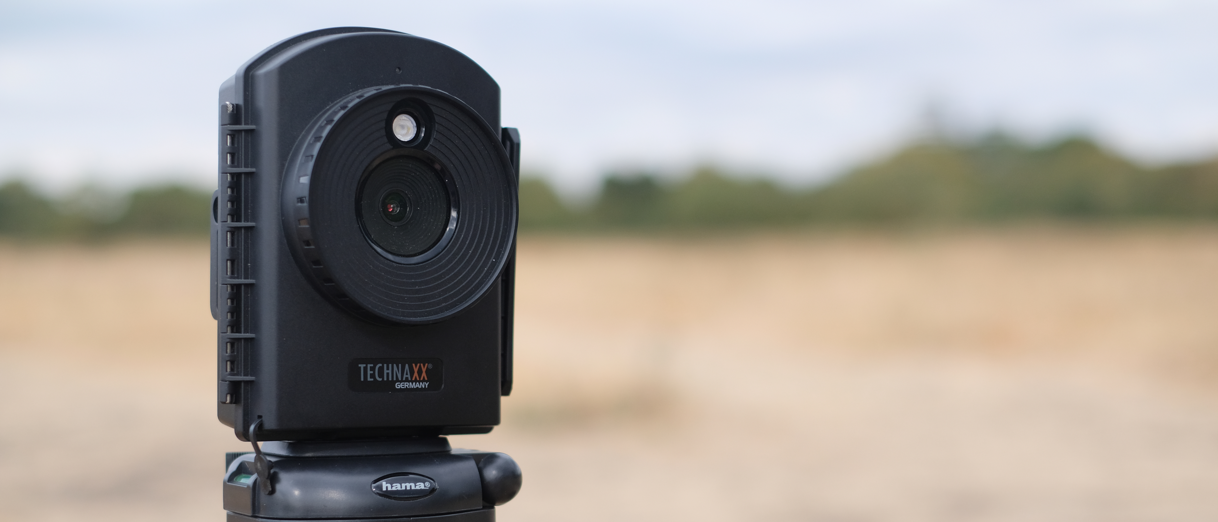 Photograph of Technaxx TX-164 time-lapse camera on tripod