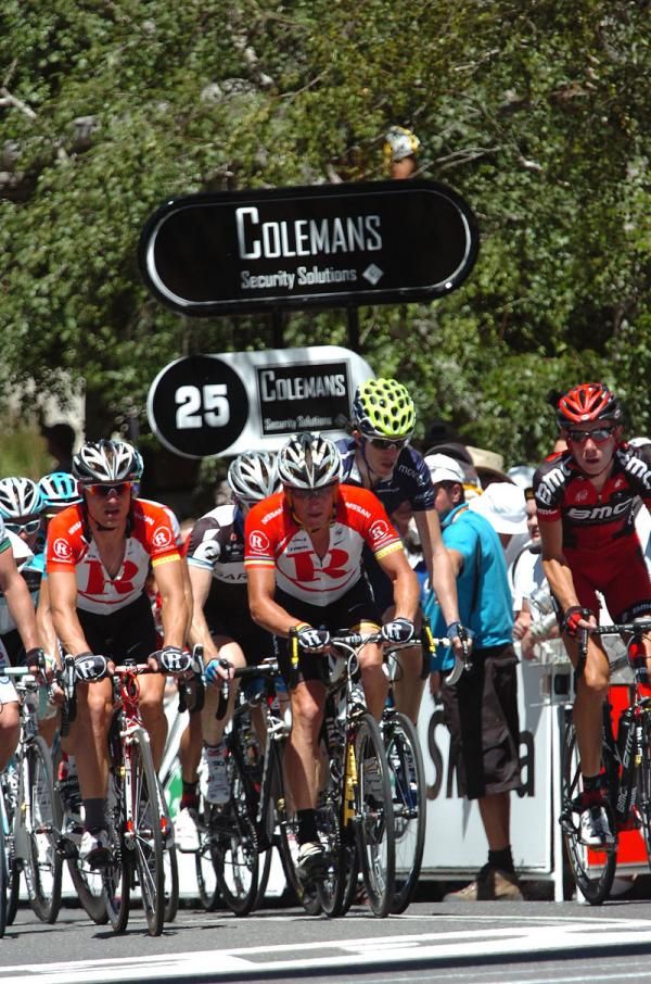Lance Armstrong (Radioshack) crosses the line
