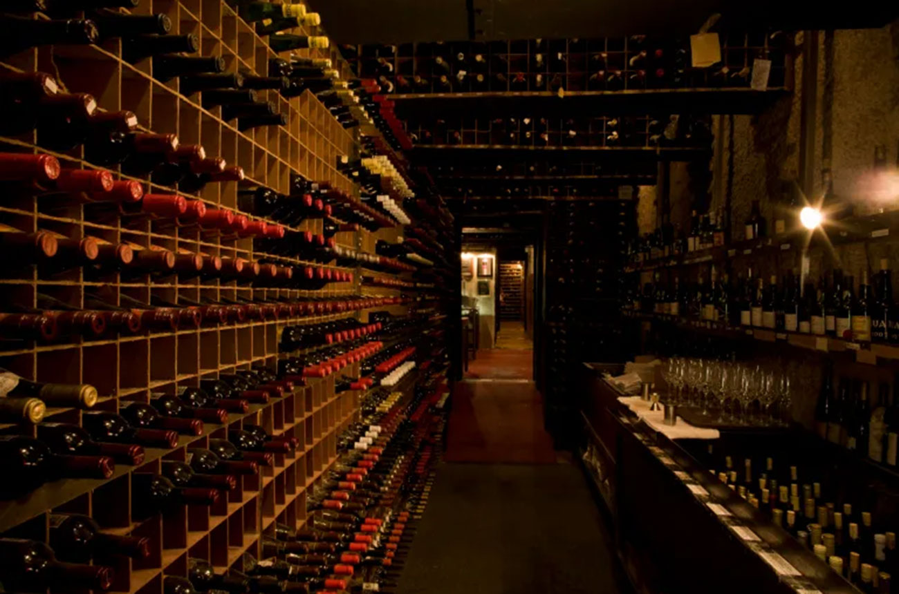 Berns-Steak-House_Wine-Cellar_Berns-Steak-House_2025.jpg