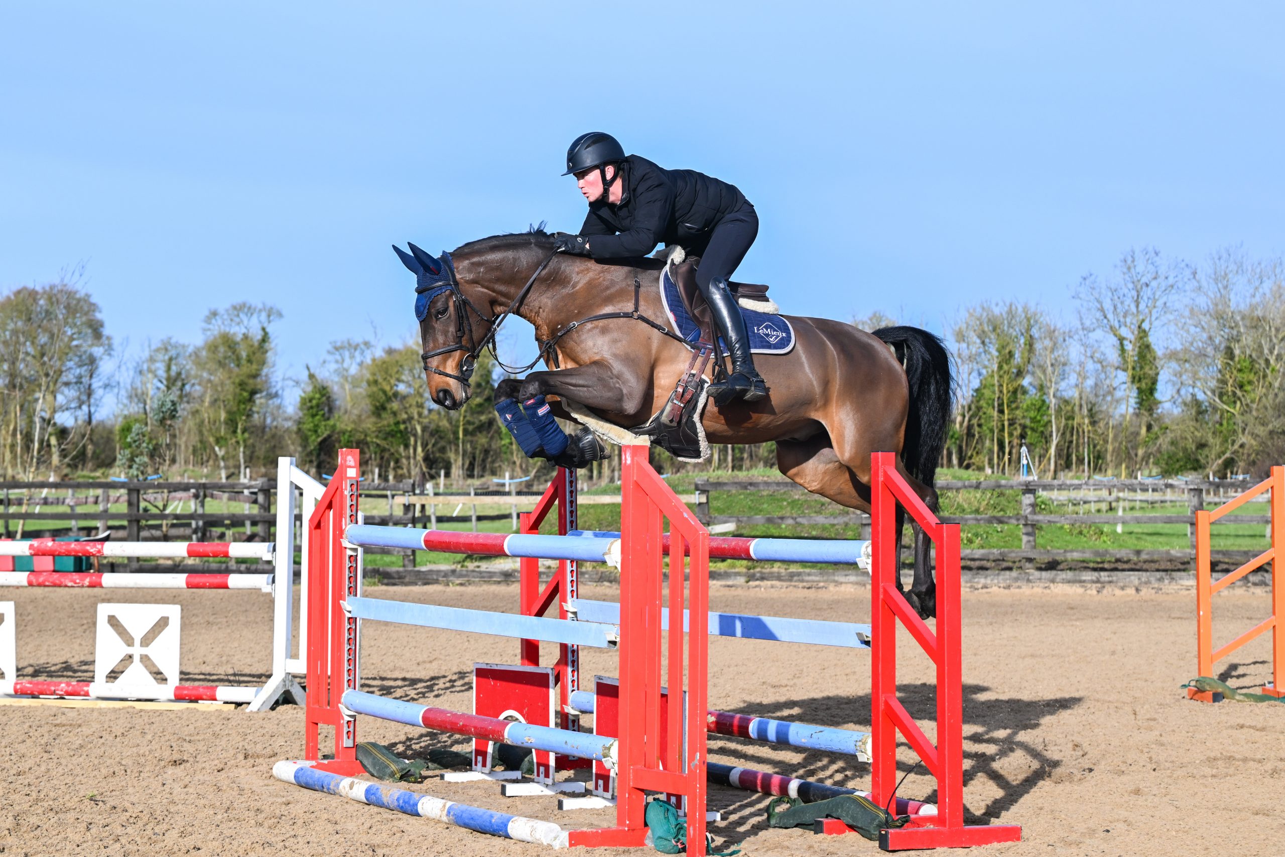 Olli Fletcher jumps Hello William