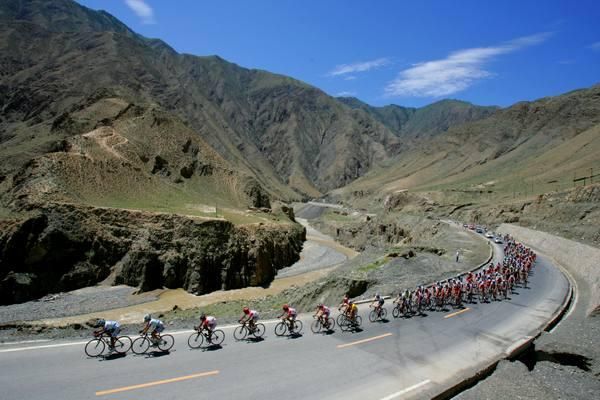 The race was riden through some interesting surroundings.