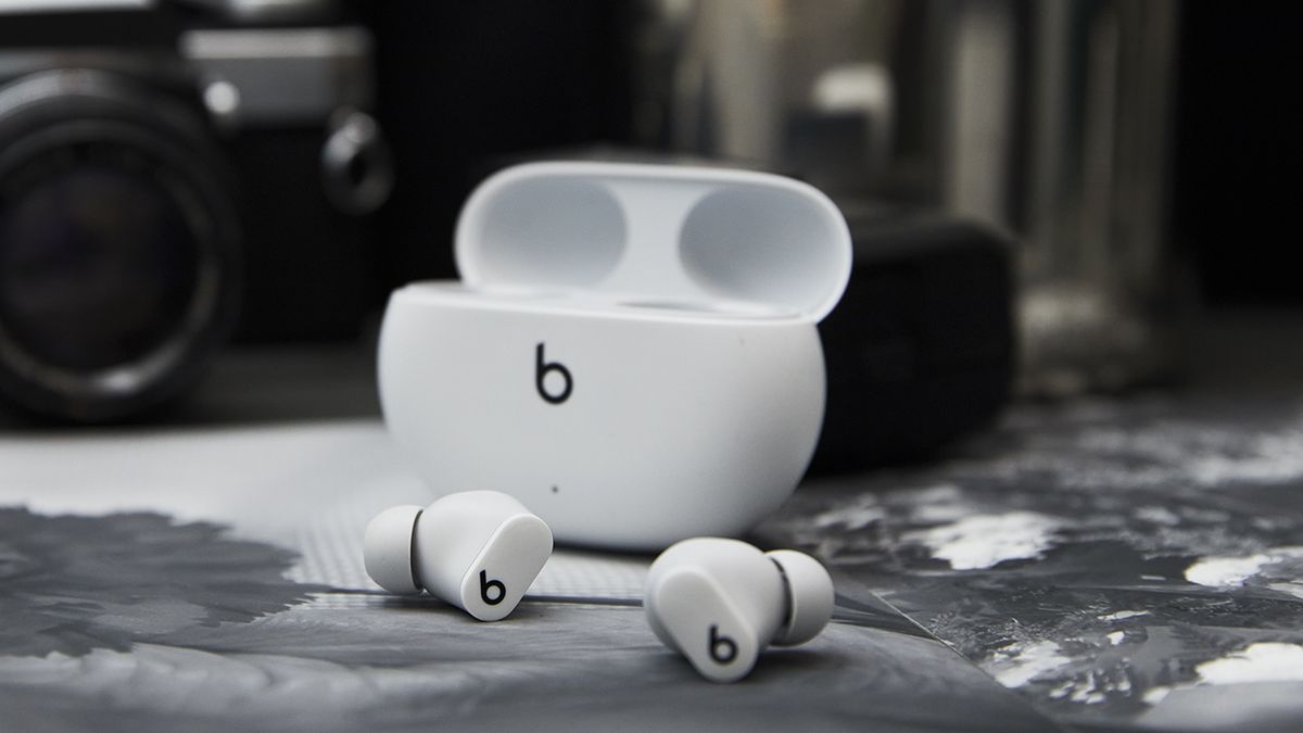 The unannounced Beats Studio Buds Plus earbuds are showing up in stores