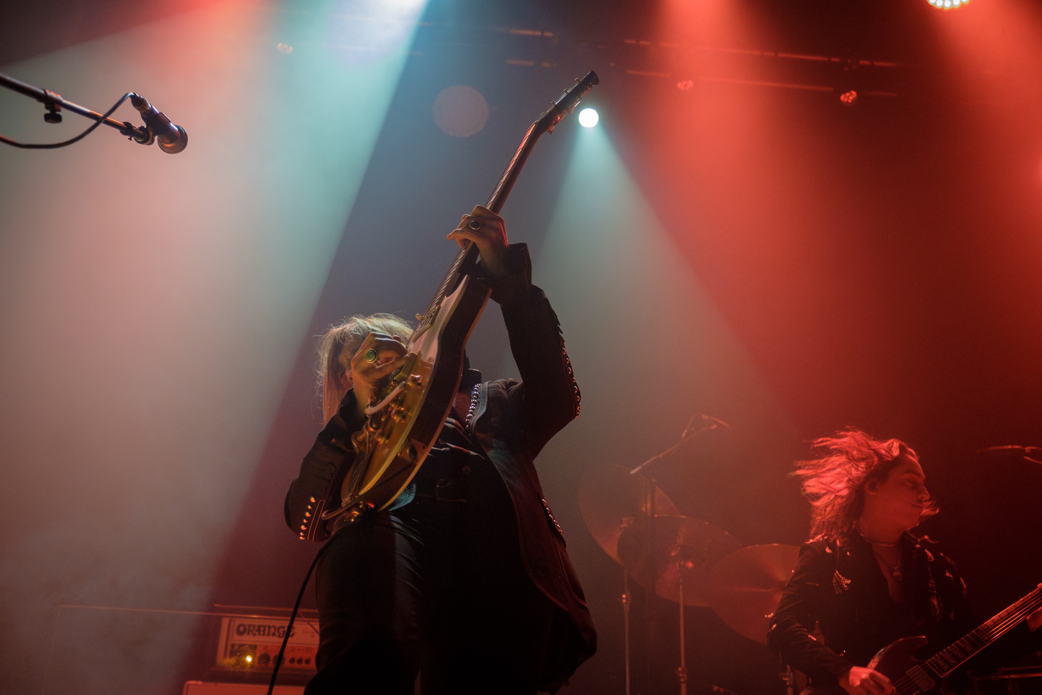 Mirador onstage at Islington Assembly Hall