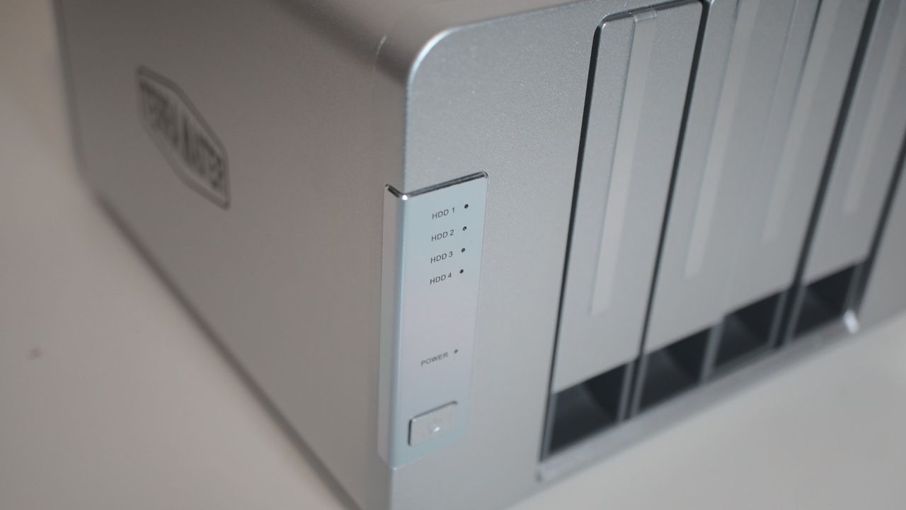 TerraMaster D4-300