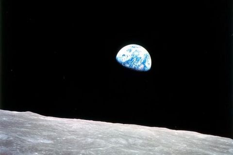 New Apollo 8 'Earthrise' Documentary Is a 'Love Letter to the Earth ...