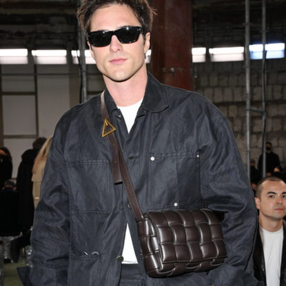 Jacob Elordi Bottega Veneta handbag