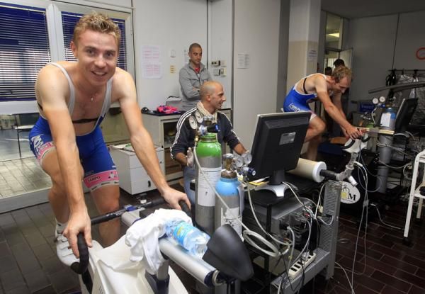 Cunego forces a smile for the camera