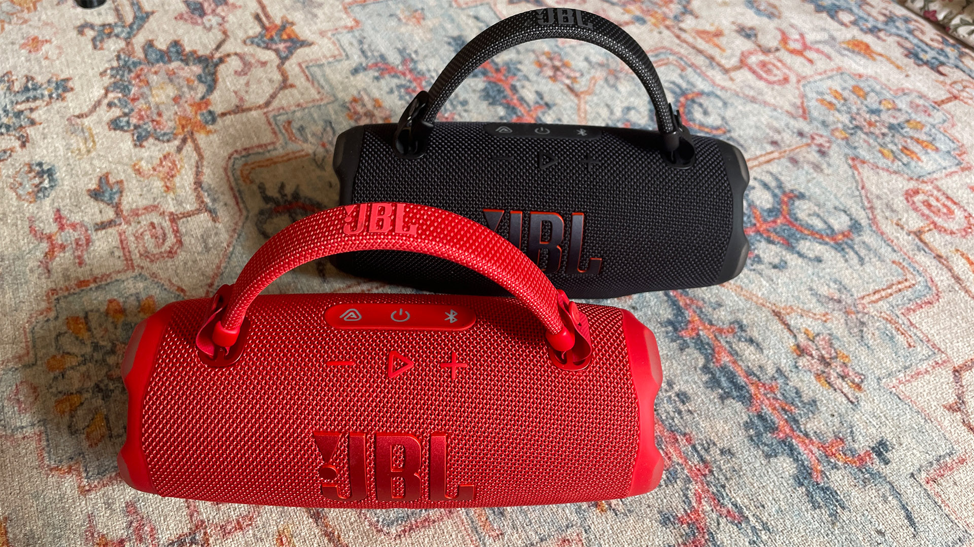 JBL Charge 6 wireless speaker