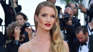 Rosie Huntington-Whiteley in one of our autumn makeup looks, matte foundation base
