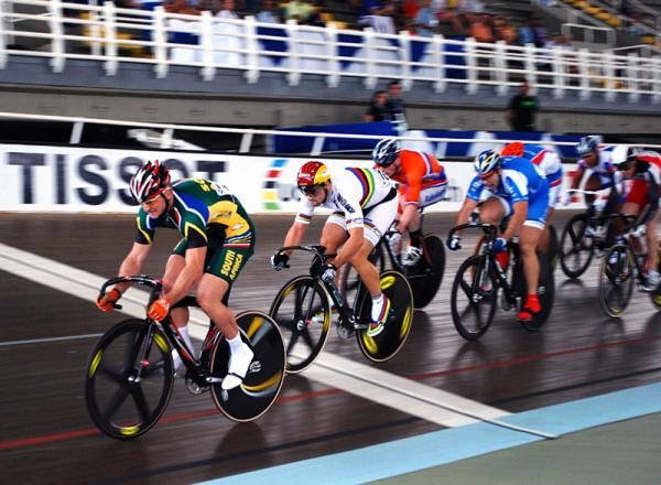 Keirin riders battle it out in the first round's second heat.