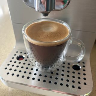 Testing the Smeg Bean to cup coffee machine