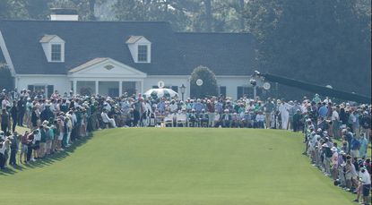 What Makes The 1st At Augusta Such A Tough Hole