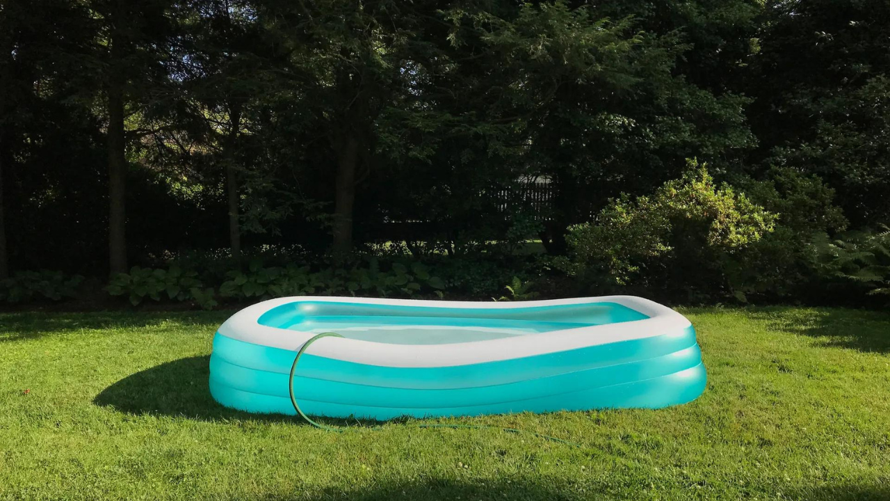 inflatable pool