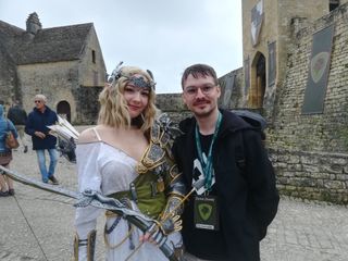 DrawMeACosplay and Setheal.