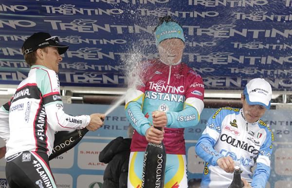 Champagne time for Astana's Alexandre Vinokourov after he won the overall of the Giro del Trentino.
