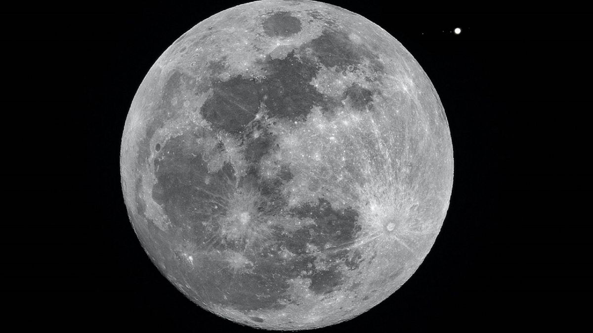 Photo of the Moon