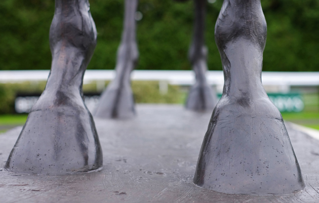Kauto Star Statue 14