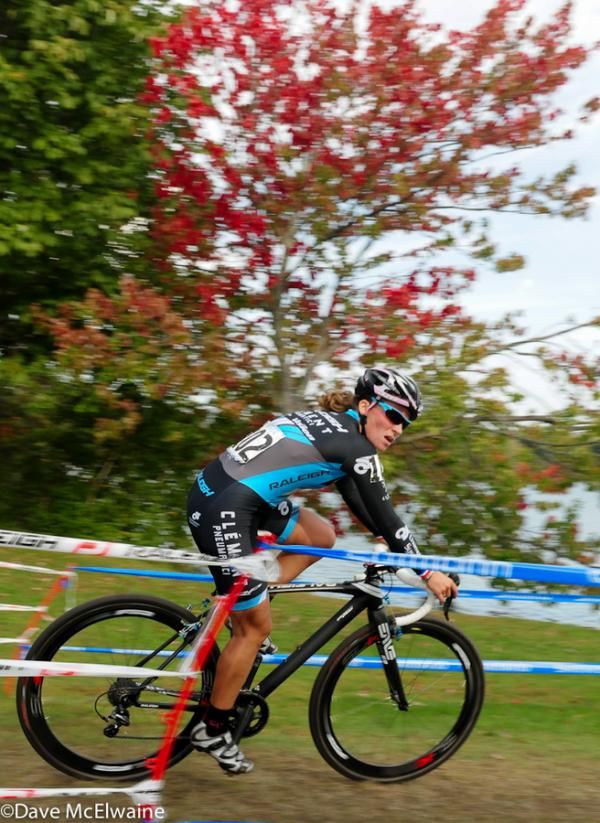 Caroline Mani (Rapha Focus) looking towards the pits
