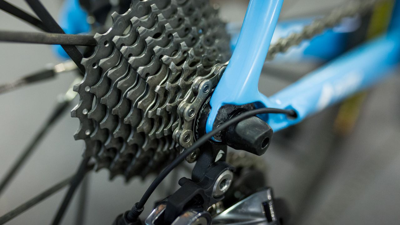 Cherel runs a Dura-Ace 11-28 cassette