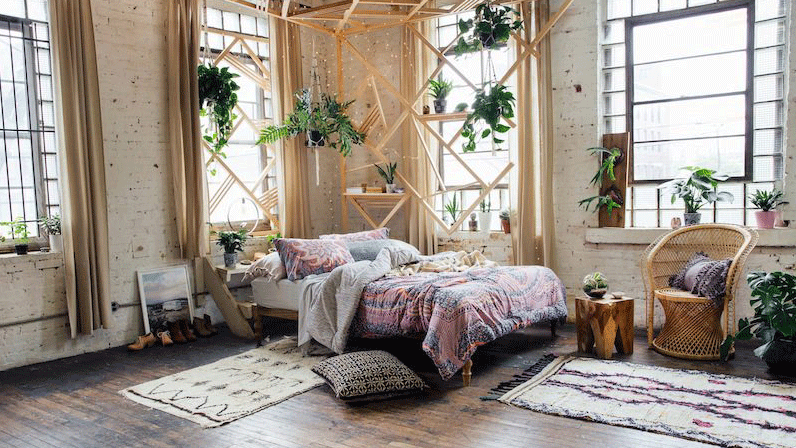 Urban Outfitters bedroom