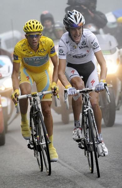 Andy Schleck (Saxo Bank) digs deep.