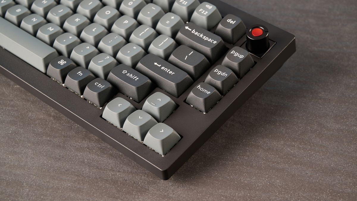 A Keychron V1 8K wired mechanical keyboard