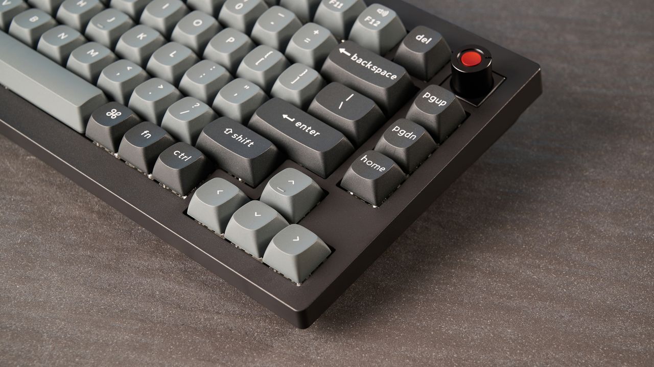 A Keychron V1 8K wired mechanical keyboard