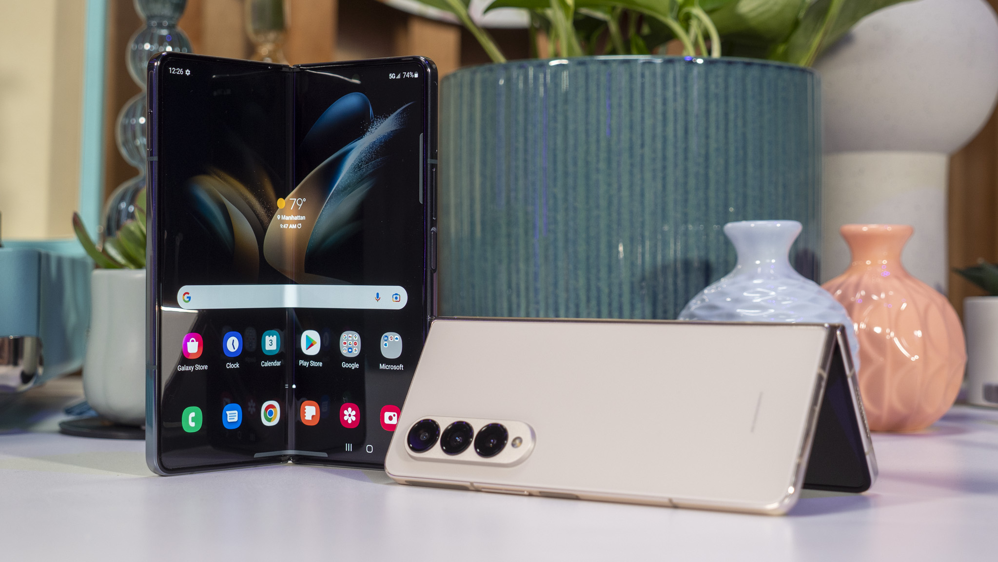 Infographic] Galaxy Z Fold4: The Multitasking Powerhouse Built To