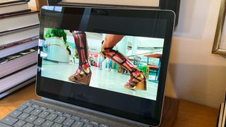 Microsoft Surface Go 2 review - display