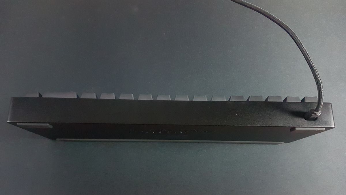 Endgame Gear KB65HE