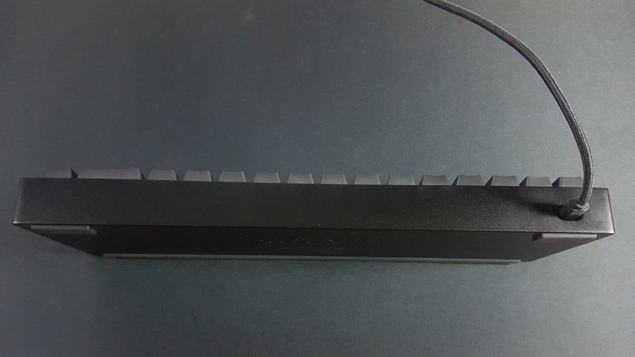 Endgame Gear KB65HE