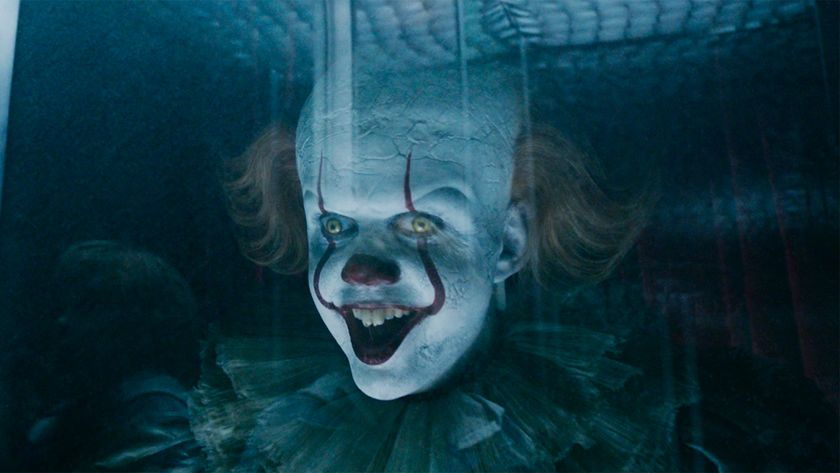 Bill Skarsg&aring;rd as Pennywise in a funhouse IT: Chapter 2