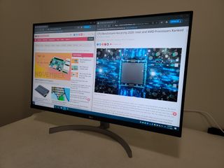 LG 32UN500-W