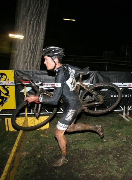 Missouri native Dan Miller (Walt's Bike Shop/Tallgrass Brewing) chases UCI points.