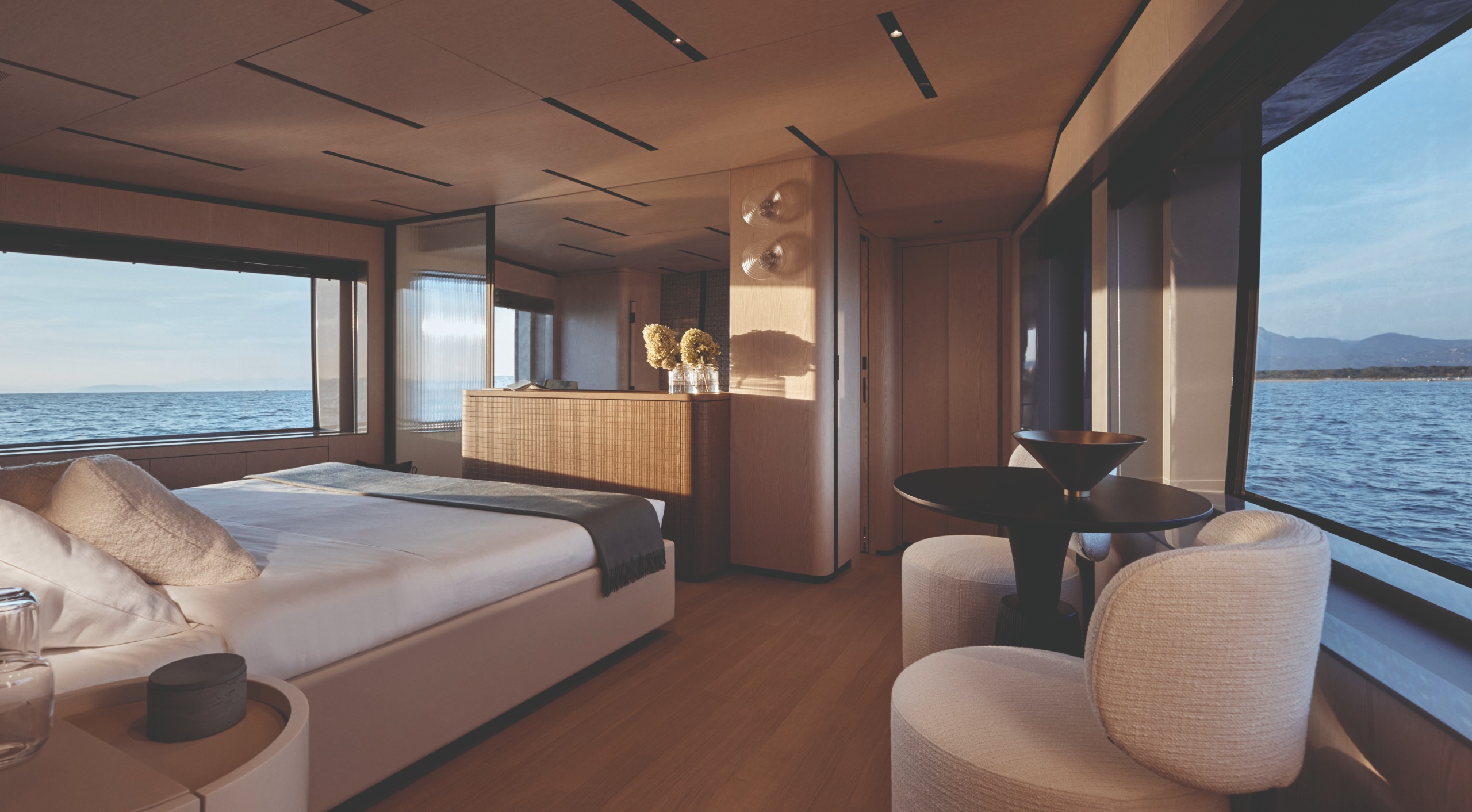 Azimut Magellano 27M yacht by Michele de Lucchi