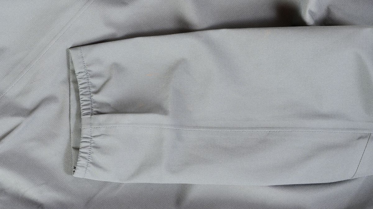 Pearl Izumi Attack Wxb jacket wide forearm