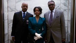 Courtney B. Vance as Jeremy Horne, Keesha Sharp as Bree Barnes and Keith David as Buddha Ray in an elevator in Heist 88