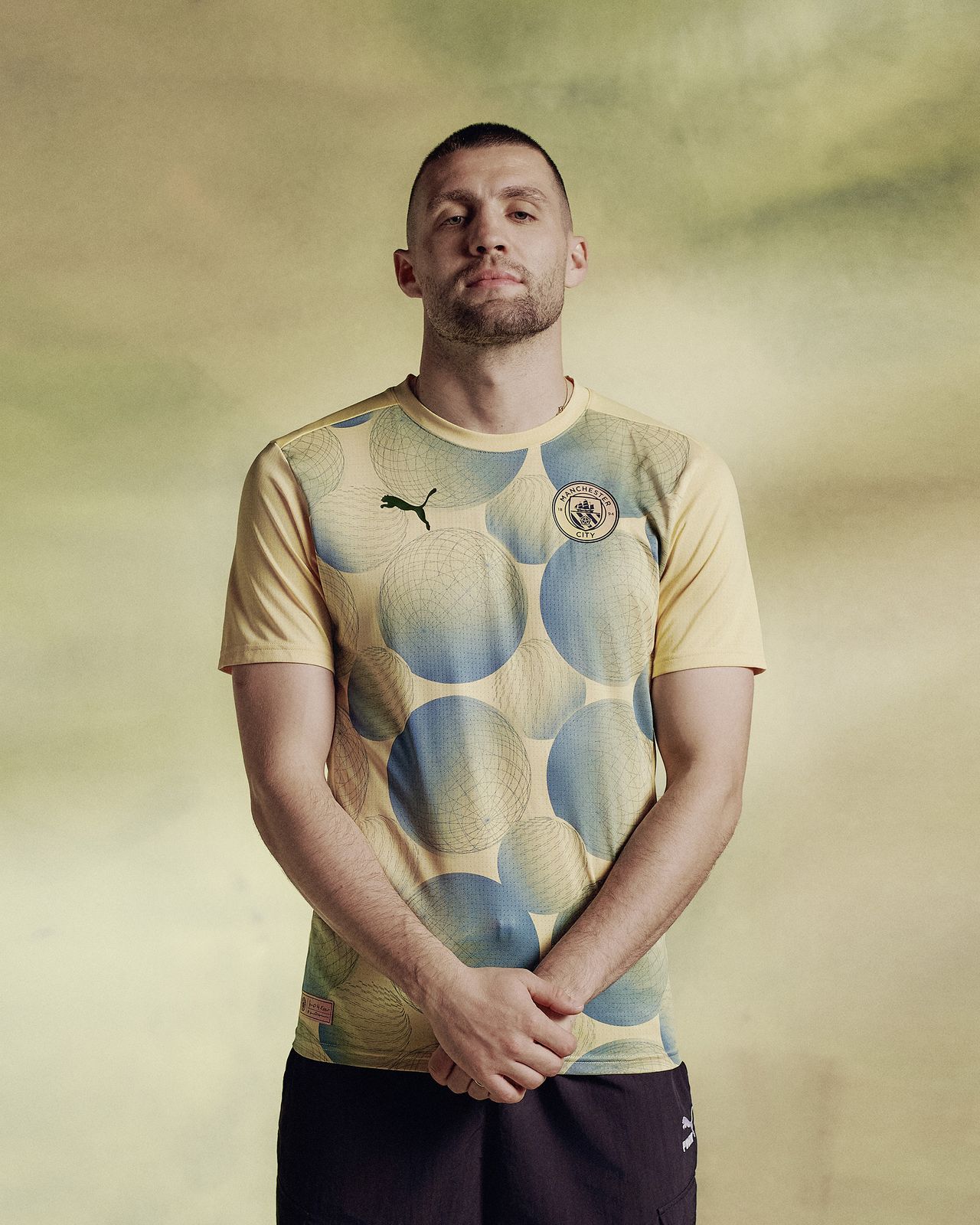 Puma Manchester City fourth kit 2024/25
