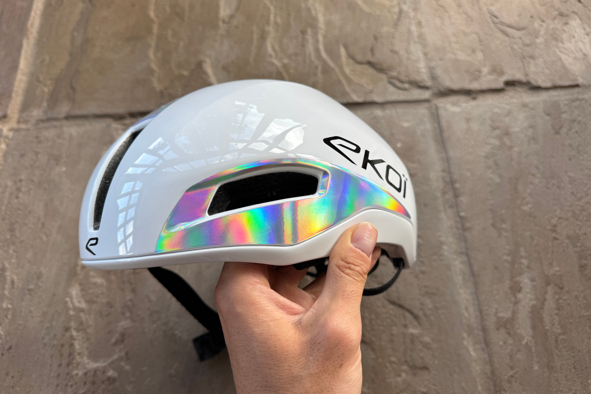 Ekoi R Aero helmet