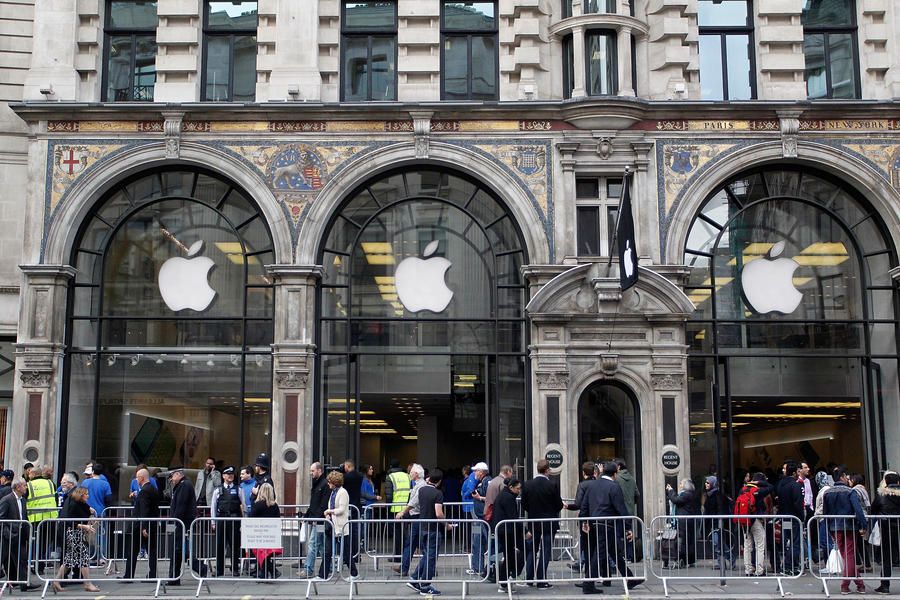 Apple is reportedly unveiling the iPhone 6 on Sept. 9