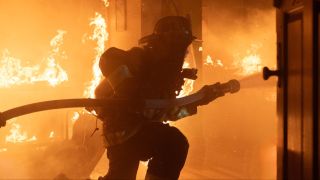 David Eigenberg in Chicago Fire Season 13x18