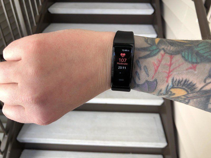 Amazon Halo View vs. Fitbit Charge 5 Android Central