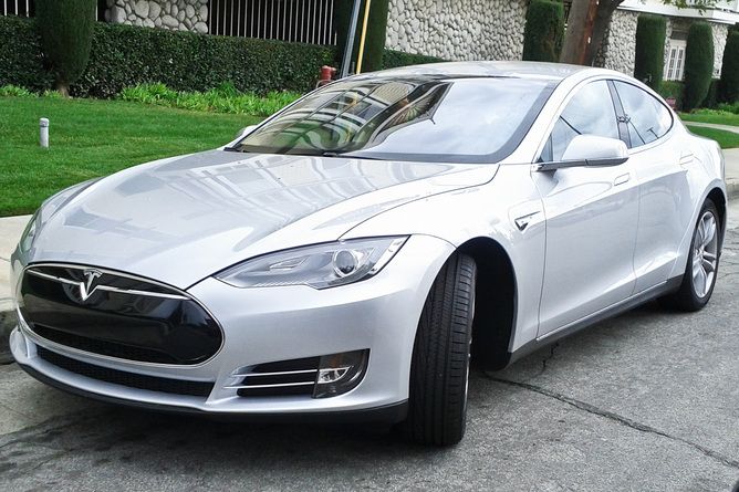 Tesla Model S