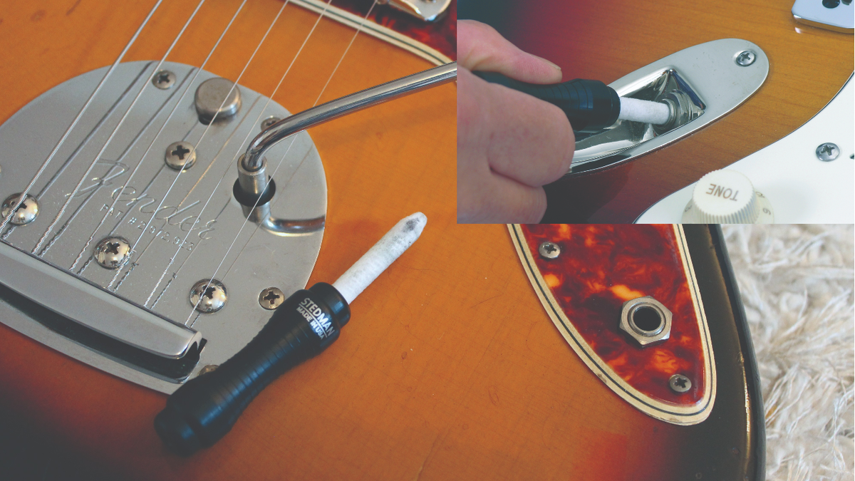 A used microfelt tip reveals grime and corrosion from the jack of our vintage test guitar