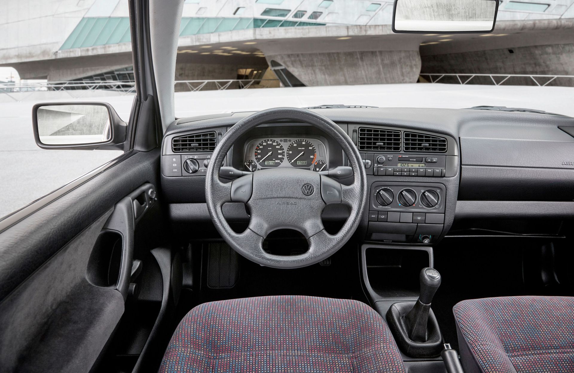 Volkswagen Golf Mk3 interior (1991-1997)