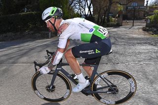 Giacomo Nizzolo crashed early in stage 3 at Tirreno-Adriatico but still finished fourth in the sprint