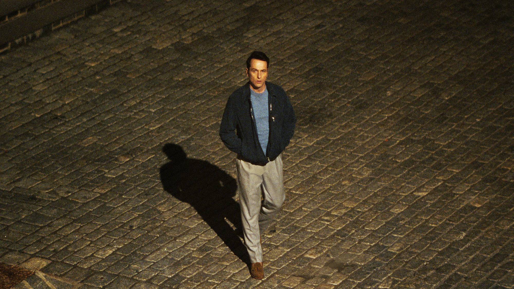 Matthew Rhys as Nile Jarvis in "The Beast in Me" on Netflix
