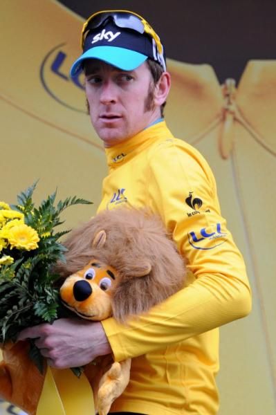 Bradley Wiggins (Sky) in yellow