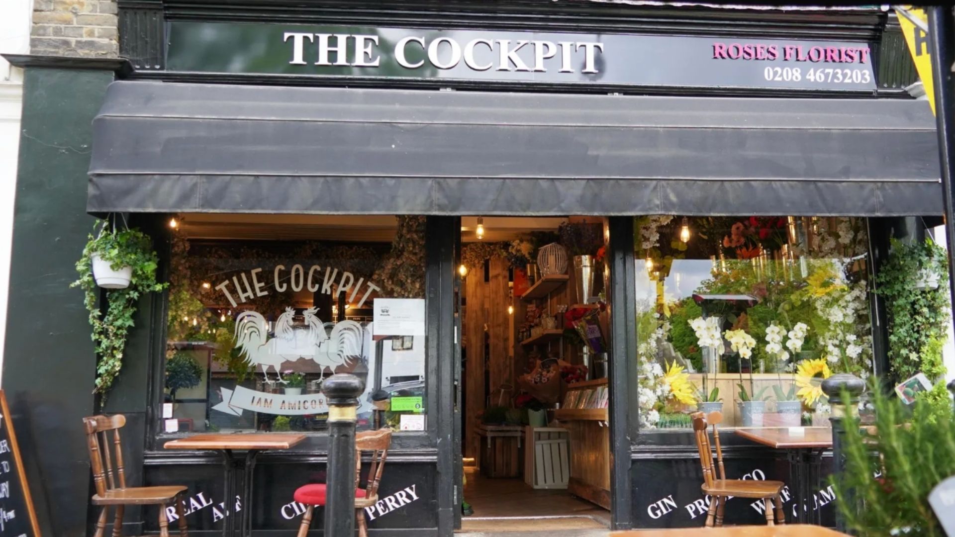 an image of the exterior of the cockpit pub in Chiselhurst